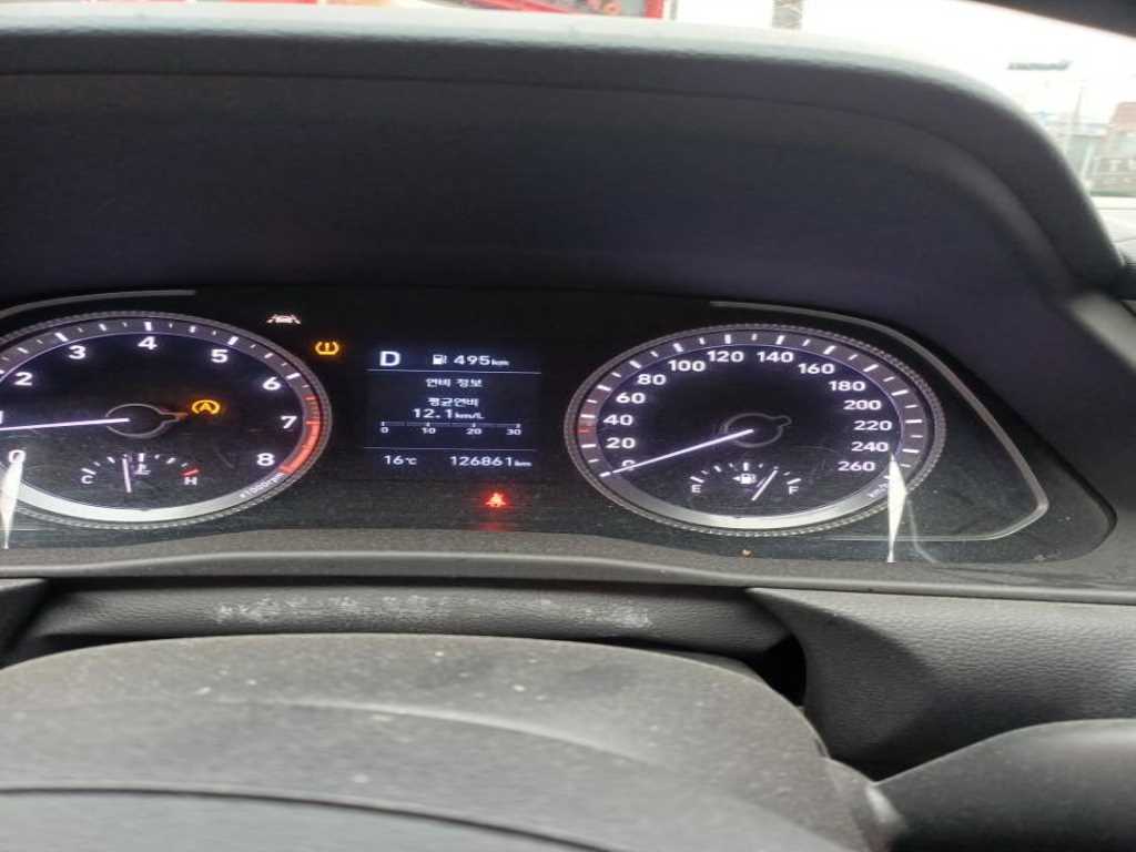 HYUNDAI Sonata - Vista 3