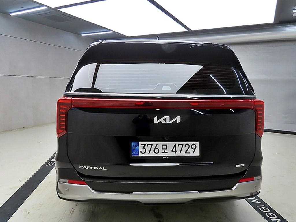 KIA Carnival - Vista 3