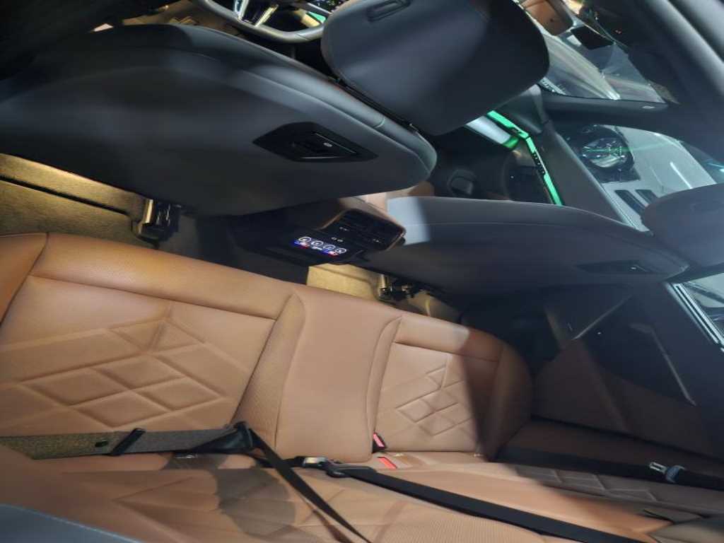 BMW 5 Series - Vista 6