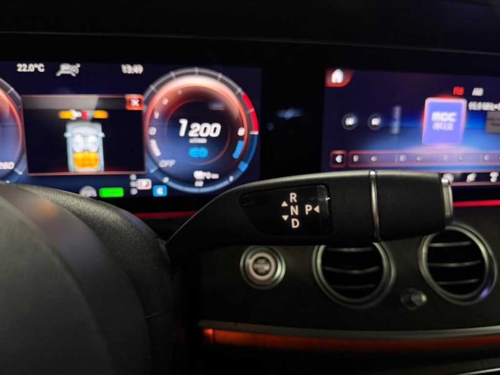 Mercedes Benz E class 2023 - Importación desde Corea - HF Imports Iquique - Foto 15