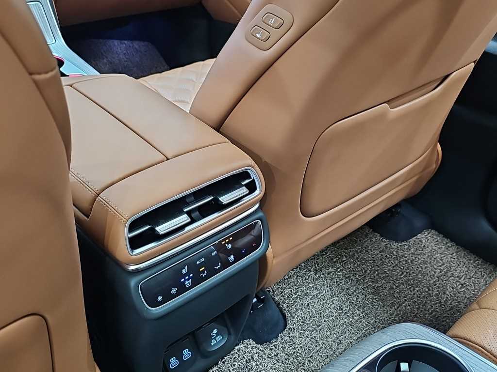Genesis GV80 2024 Blanco - Importación desde Corea - HF Imports Iquique - Foto 14