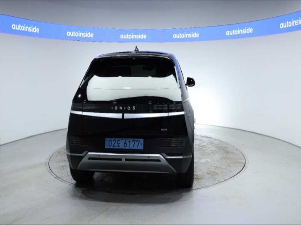 HYUNDAI Ioniq 5 - Vista 4