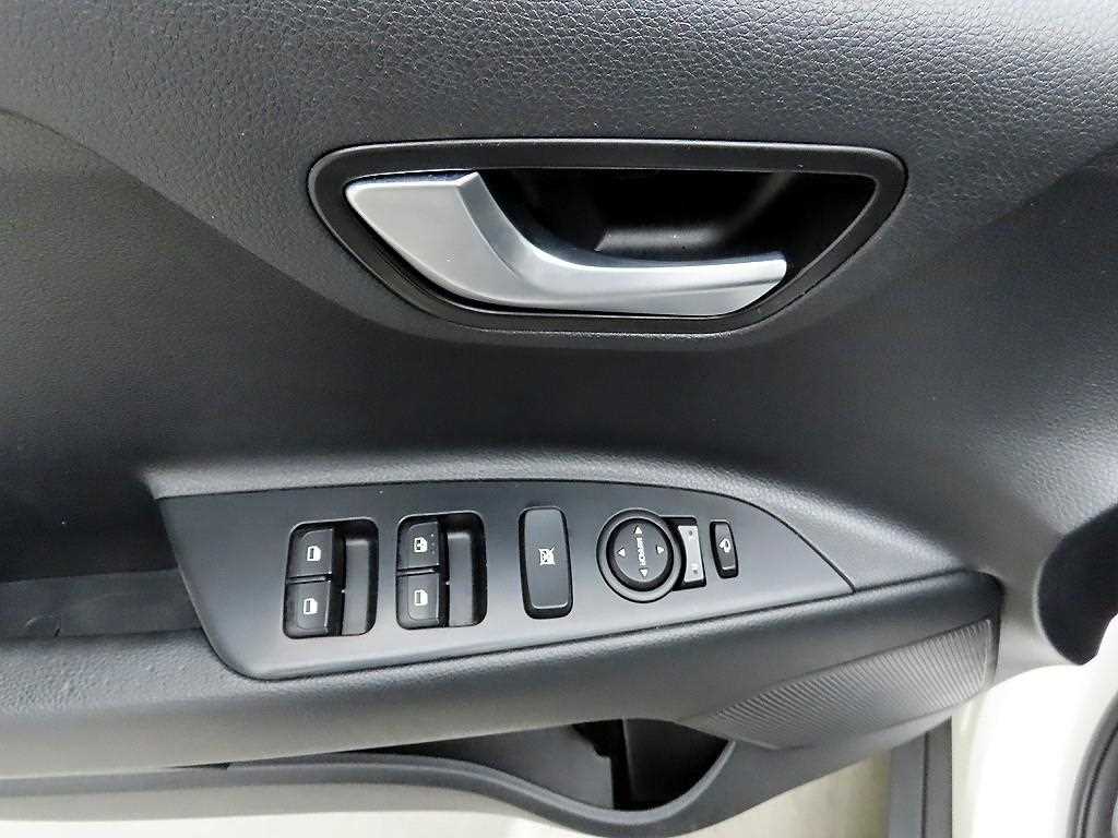 KIA Stonic - Vista 11