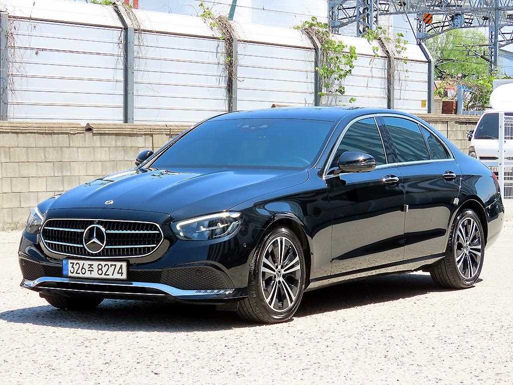 Mercedes Benz E class - Vista 2