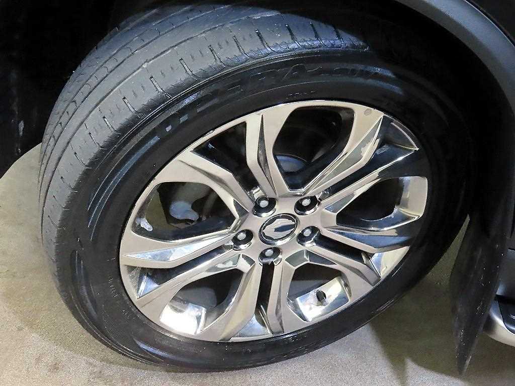 Ssangyong Rexton 2018 Negro - Importación desde Corea - HF Imports Iquique - Foto 20