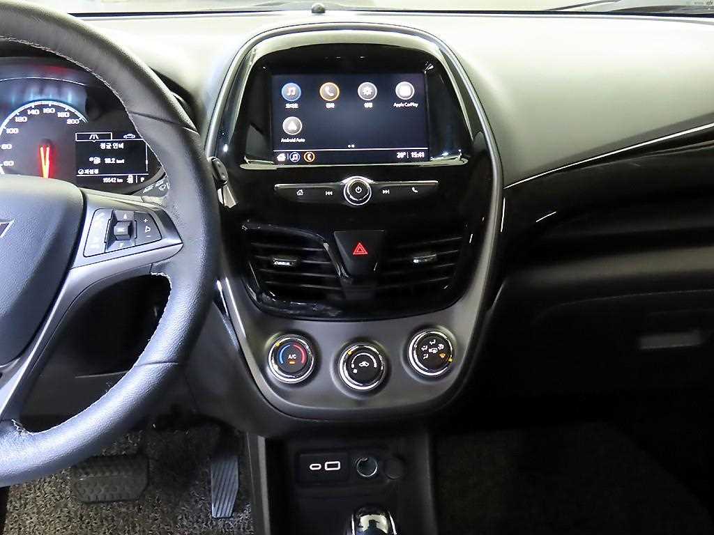 Chevrolet Spark - Vista 11