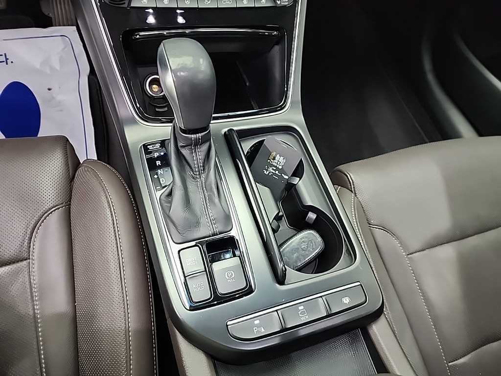 HYUNDAI Grandeur - Vista 8