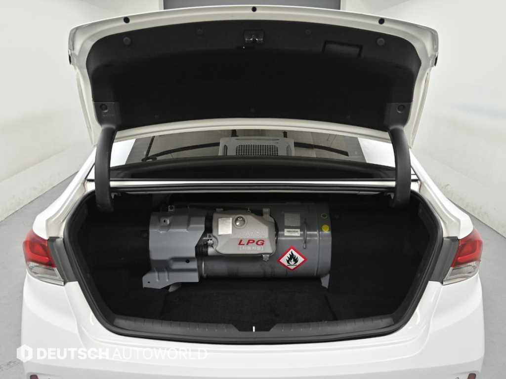 HYUNDAI Sonata 2019 Blanco - Importación desde Corea - HF Imports Iquique - Foto 19