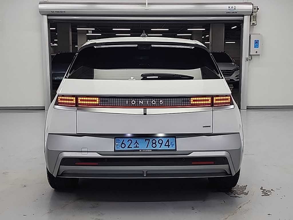 HYUNDAI Ioniq 5 - Vista 3