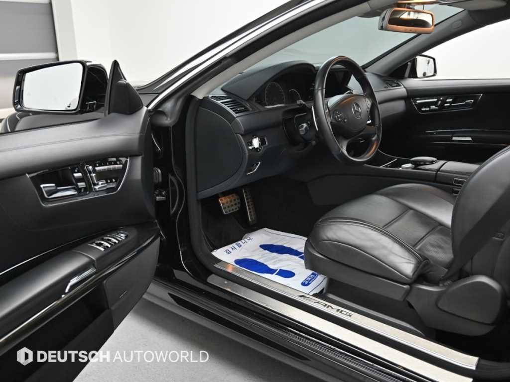 Mercedes Benz CL Class - Vista 11