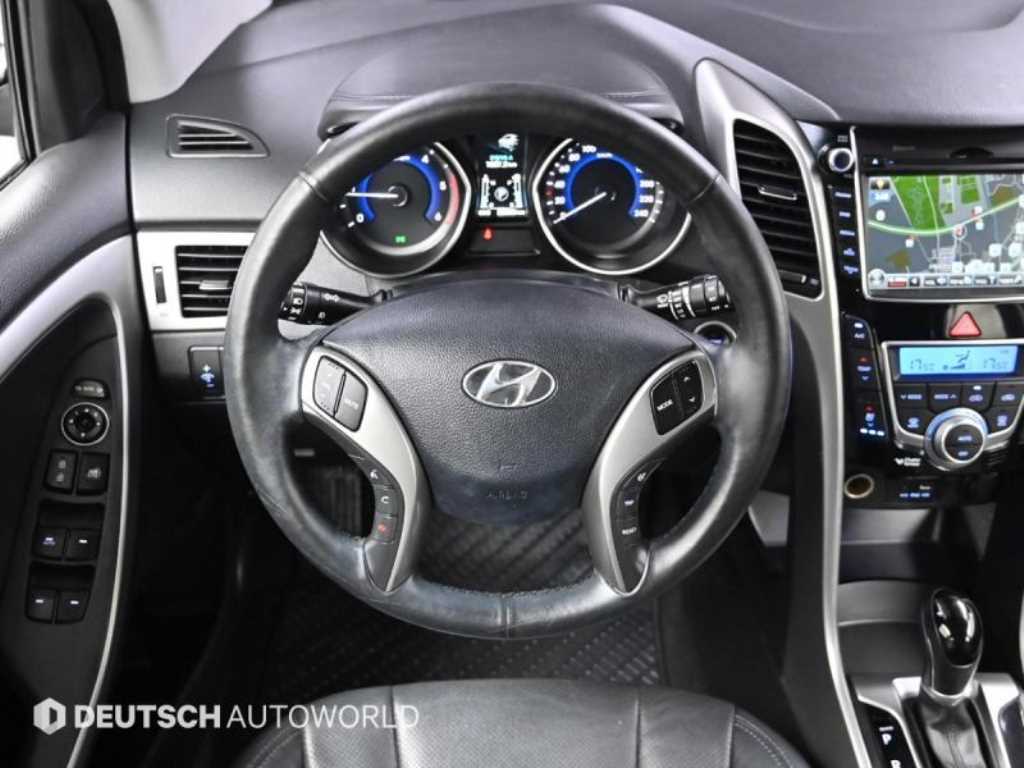 HYUNDAI i30 2014 Plateado - Importación desde Corea - HF Imports Iquique - Foto 13