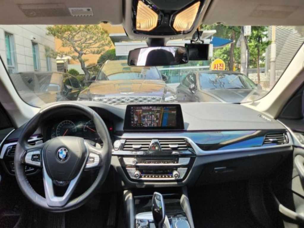 BMW 5 Series - Vista 10