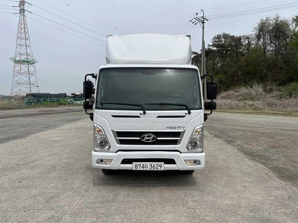 medium and large cargo truck - Vista 2