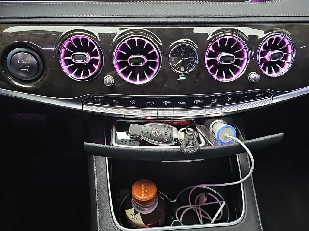 Mercedes Benz S Class - Vista 10
