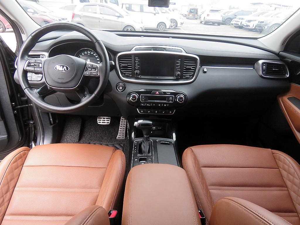 KIA Sorento - Vista 9