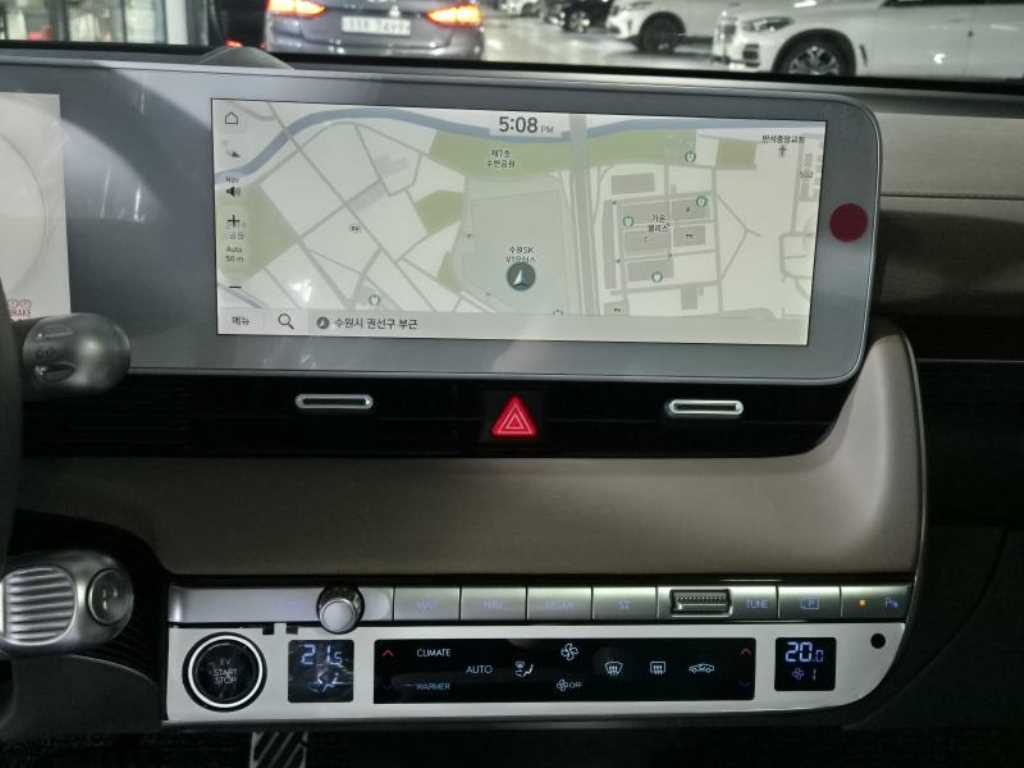 HYUNDAI Ioniq 5 - Vista 8