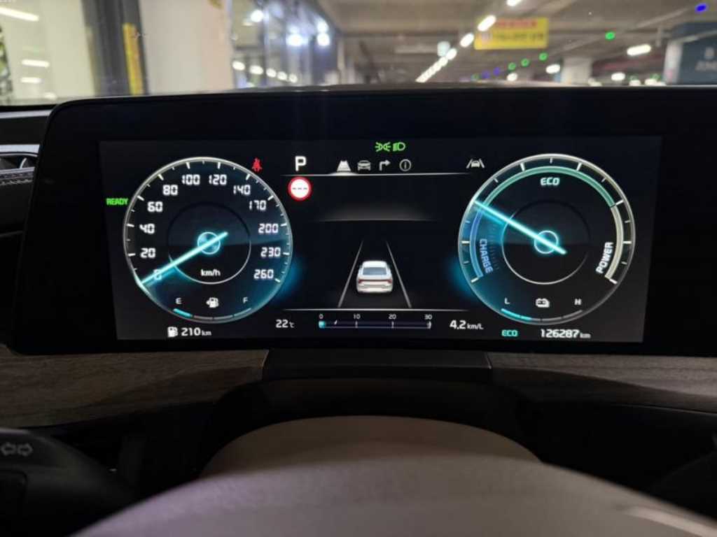 KIA K8 - Vista 9