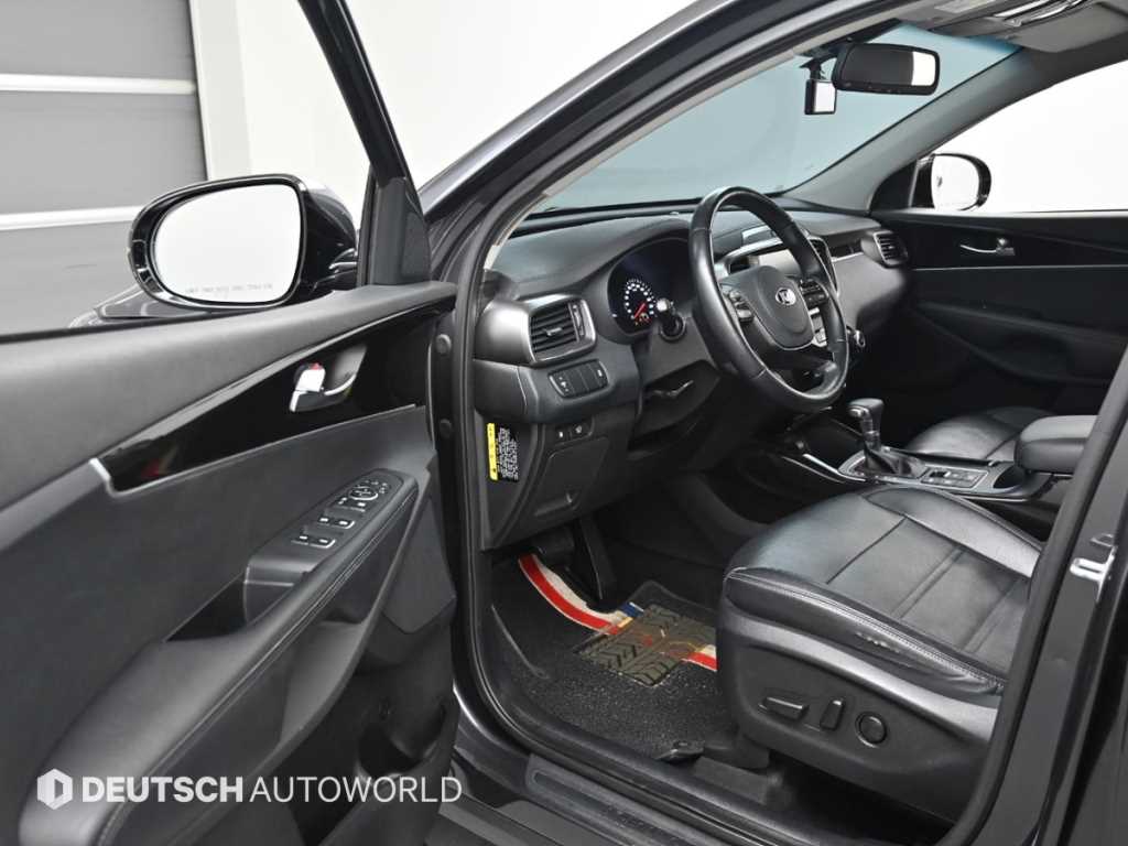 KIA Sorento - Vista 11