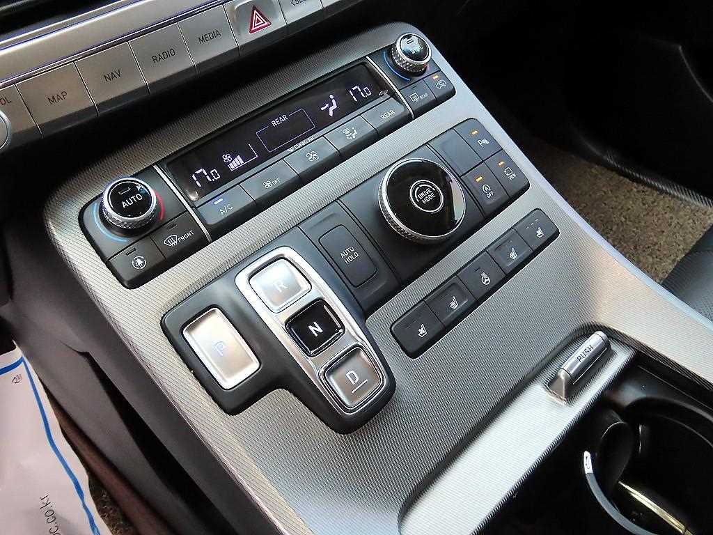HYUNDAI Palisade - Vista 10