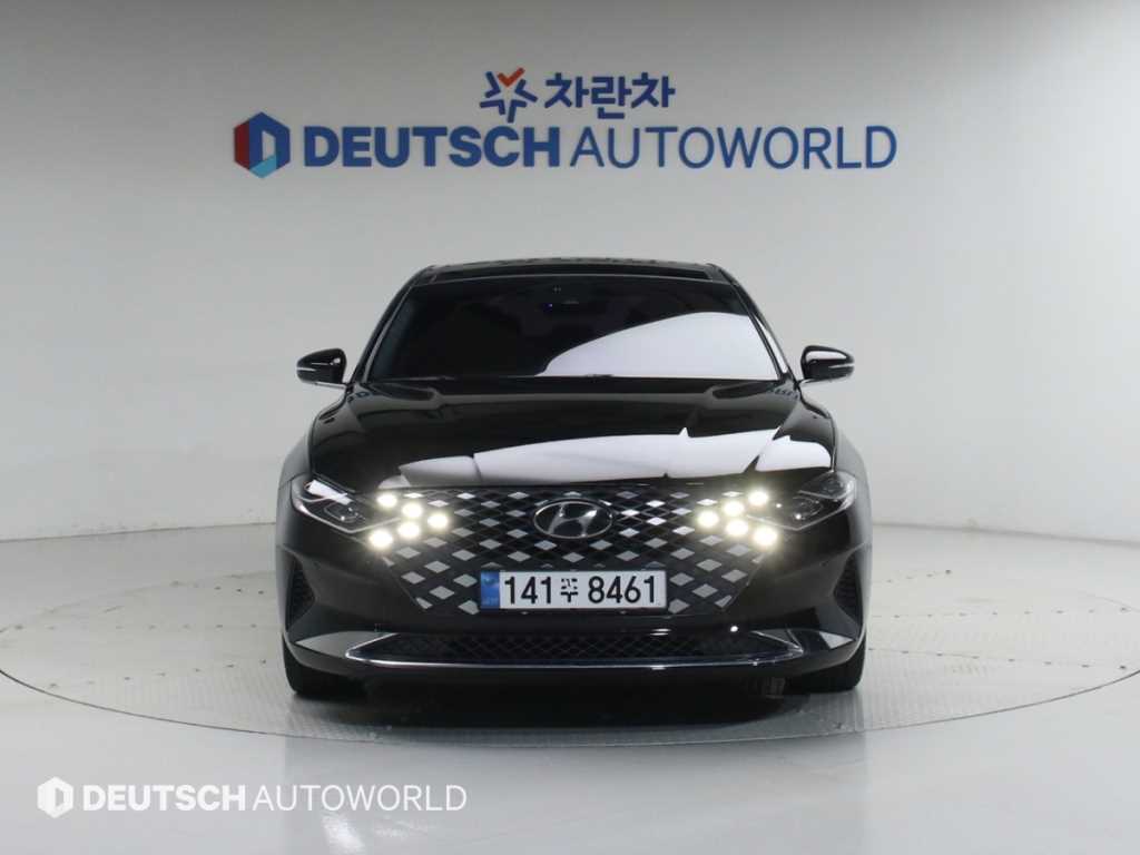 HYUNDAI Grandeur - Vista 3