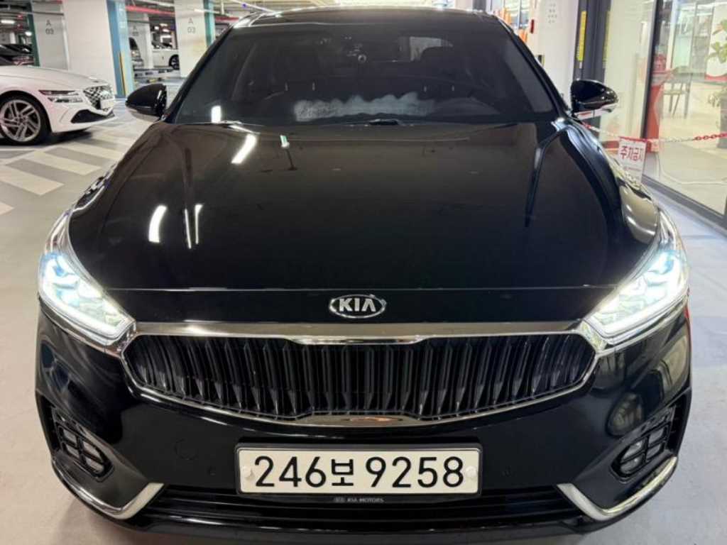 KIA K7 2018 Negro - Importación desde Corea - HF Imports Iquique - Foto 1