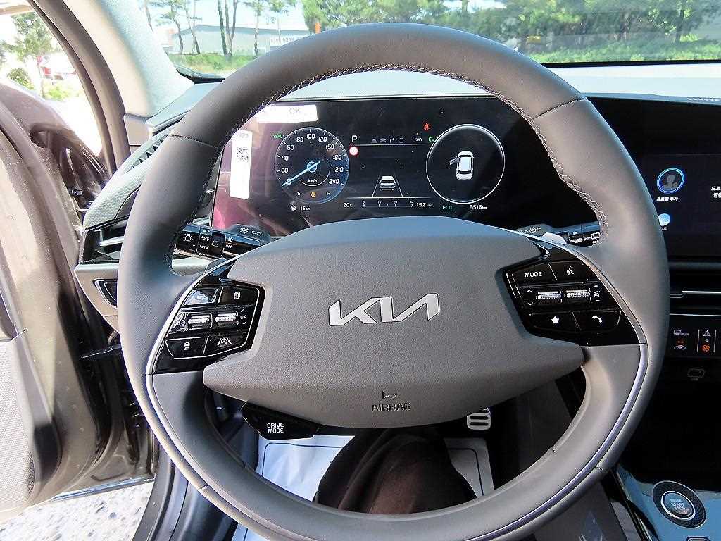 KIA Niro - Vista 8