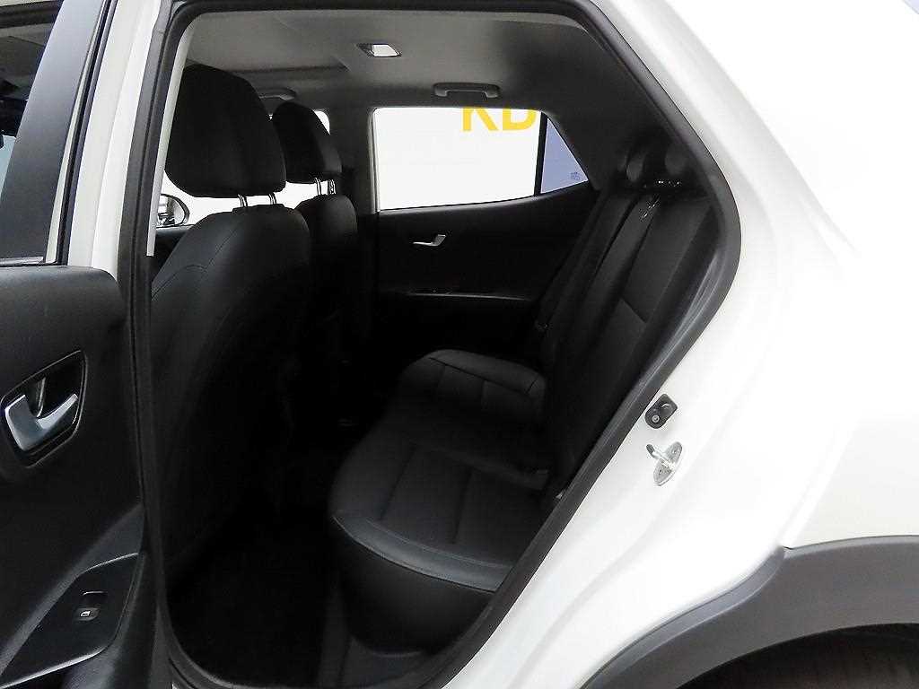KIA Stonic 2018 Blanco - Importación desde Corea - HF Imports Iquique - Foto 14