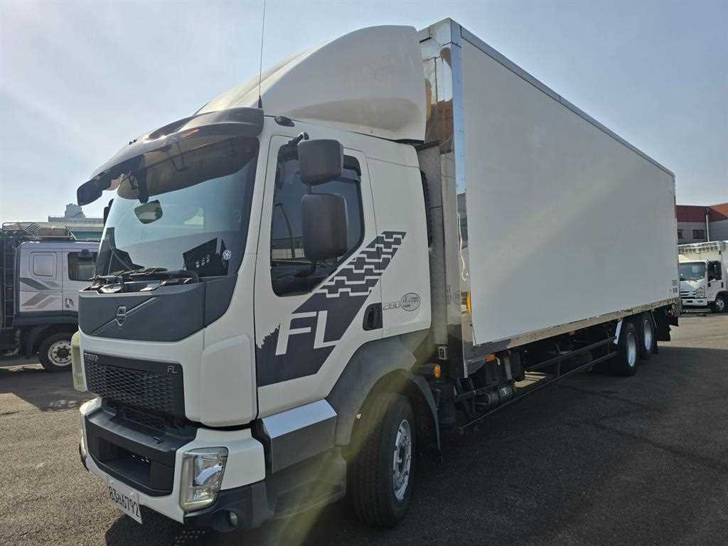medium and large cargo truck 2018 Blanco - Importación desde Corea - HF Imports Iquique - Foto 1
