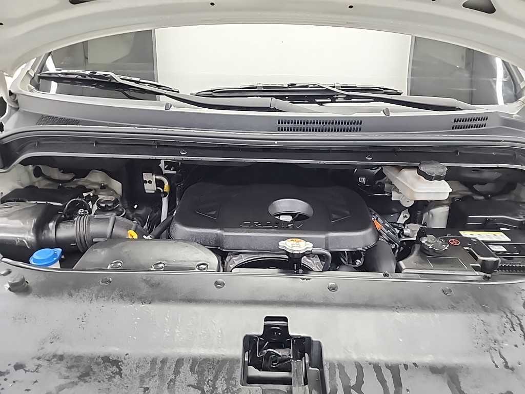 HYUNDAI Starex - Vista 5