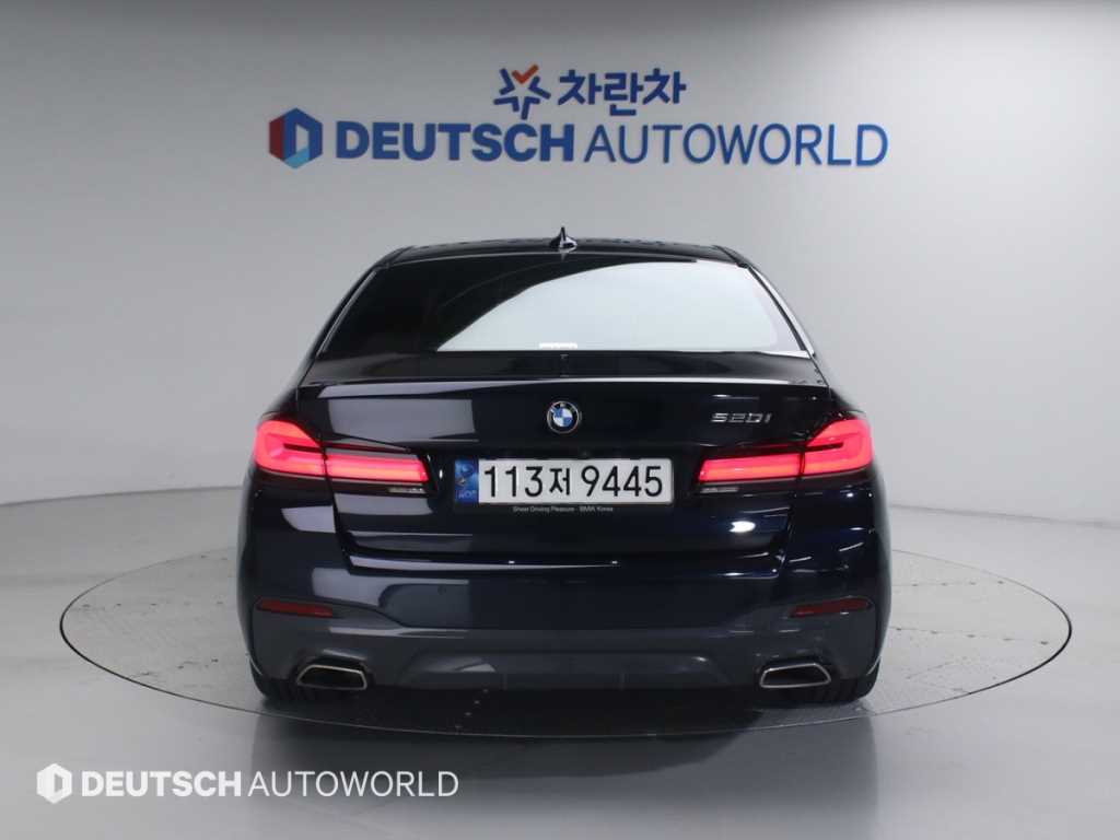 BMW 5 Series - Vista 4