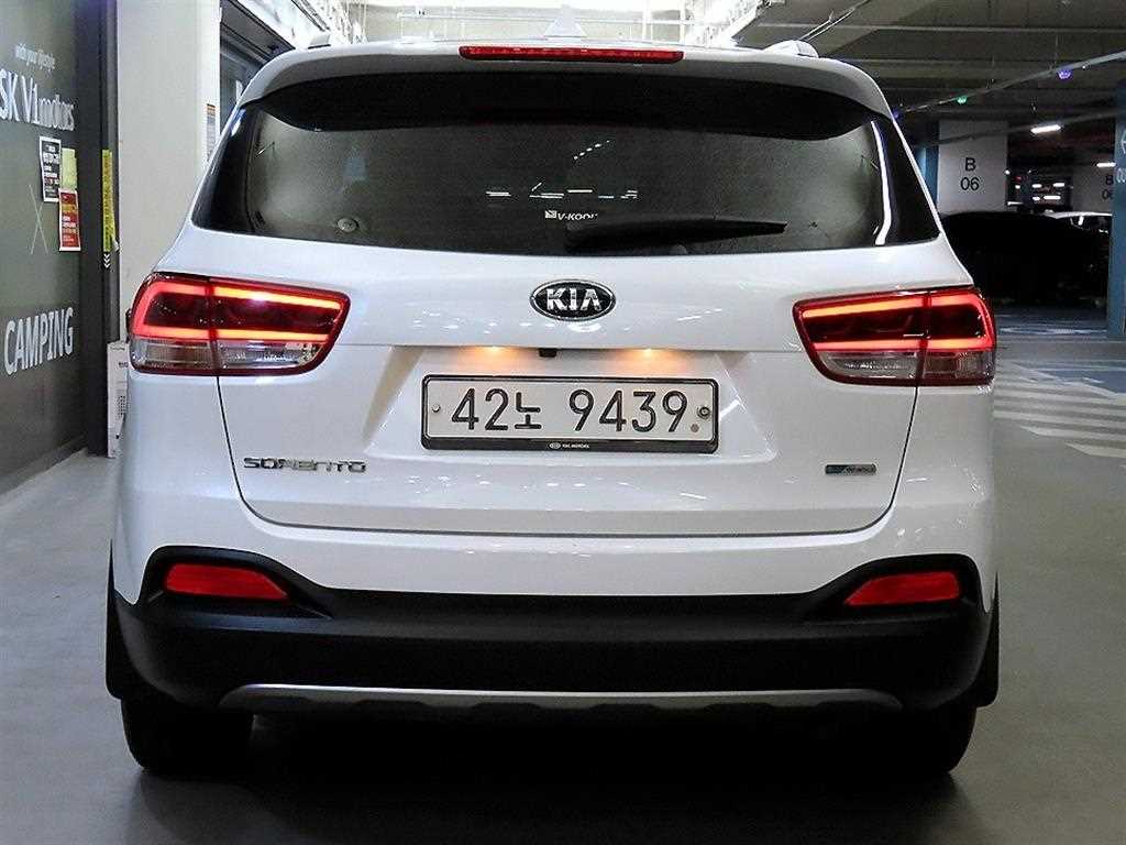 KIA Sorento - Vista 5