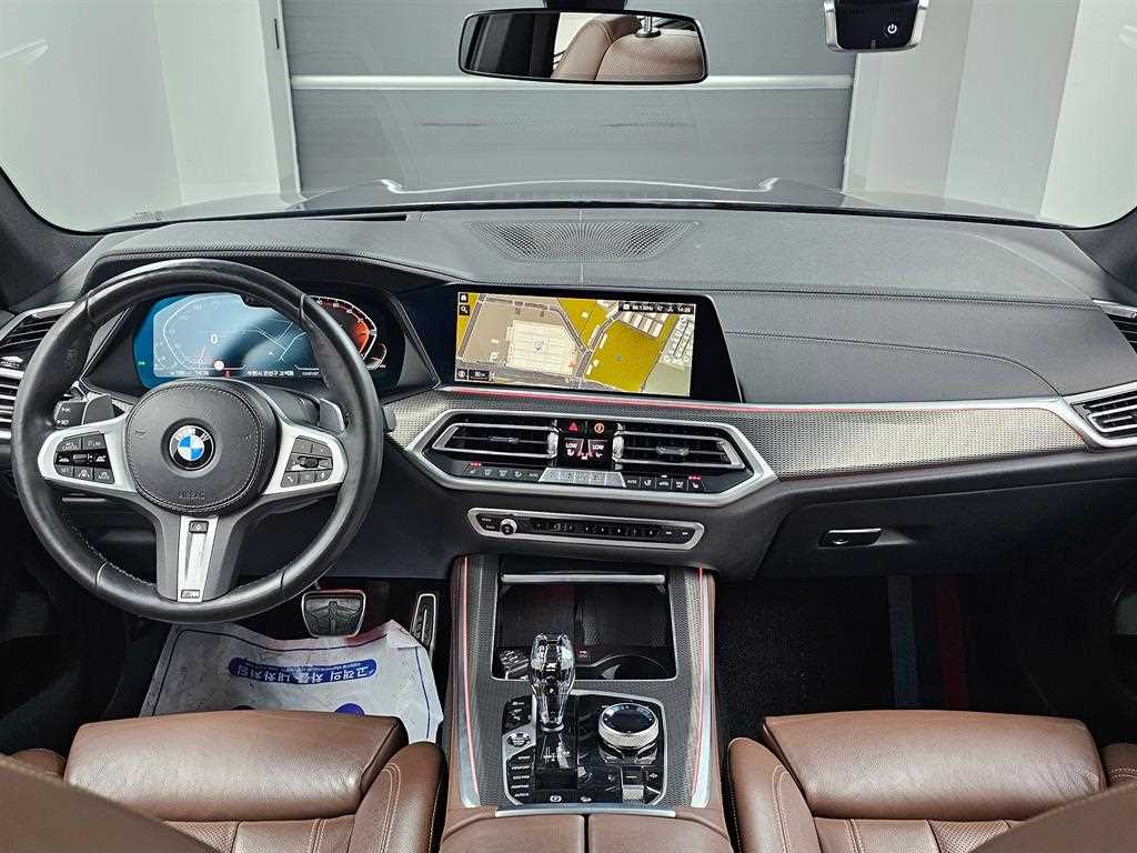 BMW X5 - Vista 8