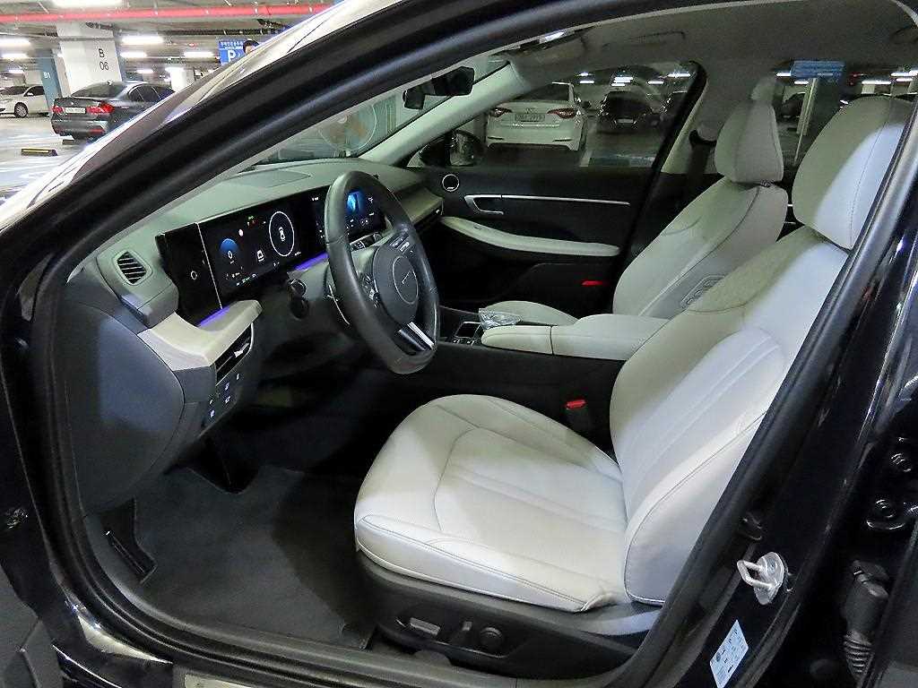 HYUNDAI Sonata - Vista 6