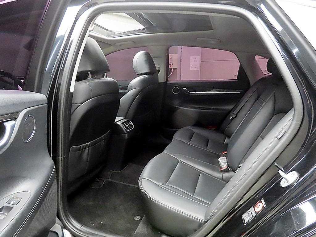 HYUNDAI Grandeur - Vista 6