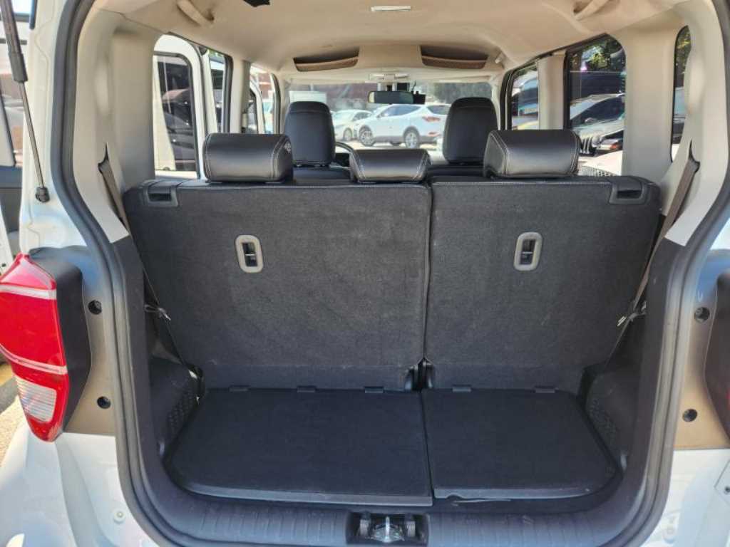 KIA Ray - Vista 10