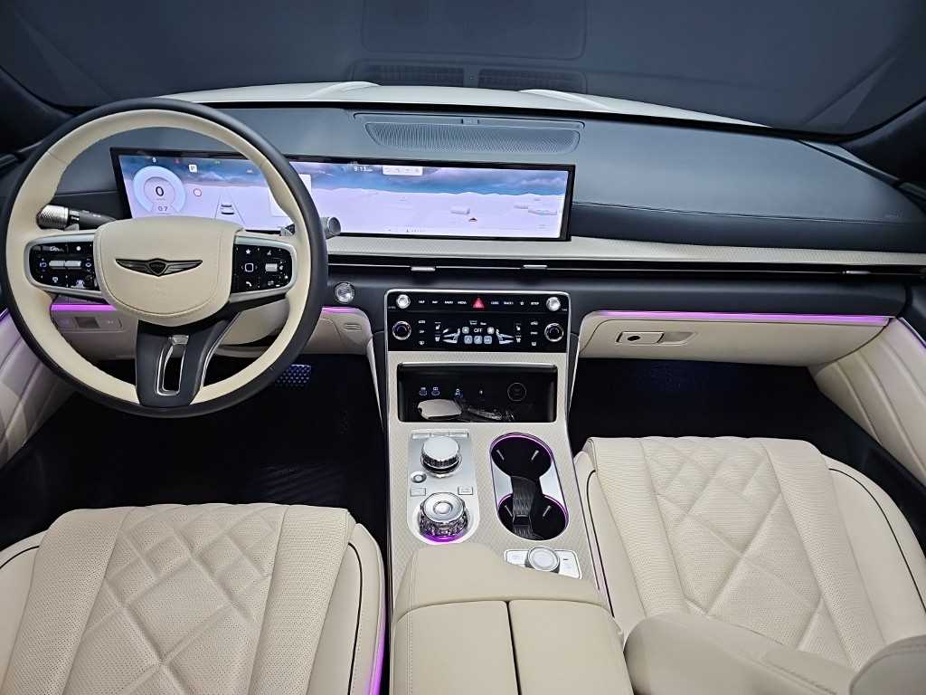 Genesis GV80 - Vista 7