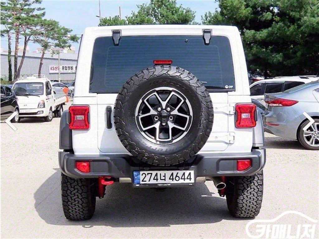 Jeep Wrangler - Vista 4
