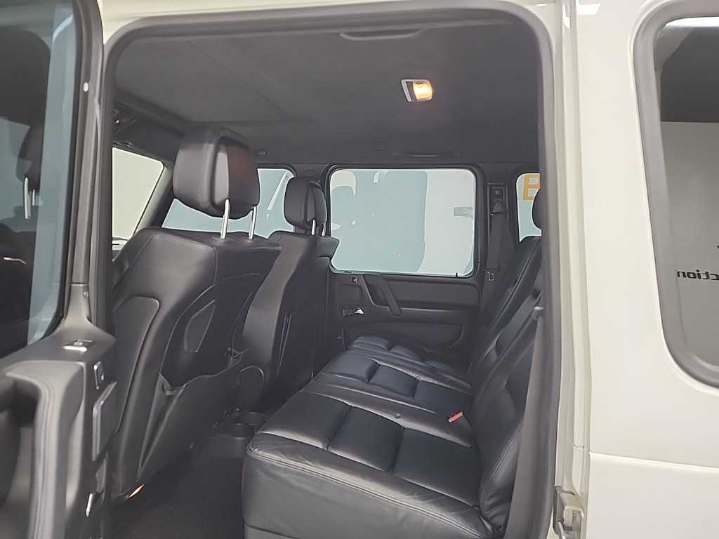 Mercedes Benz G Class (G Wagen) - Vista 12