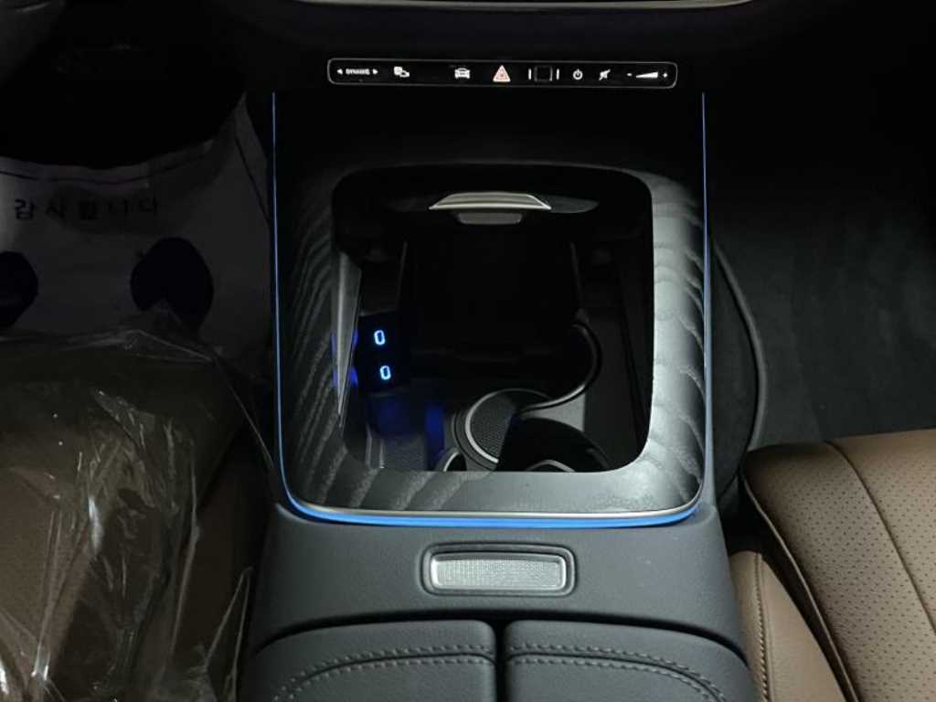 Mercedes Benz E class - Vista 10