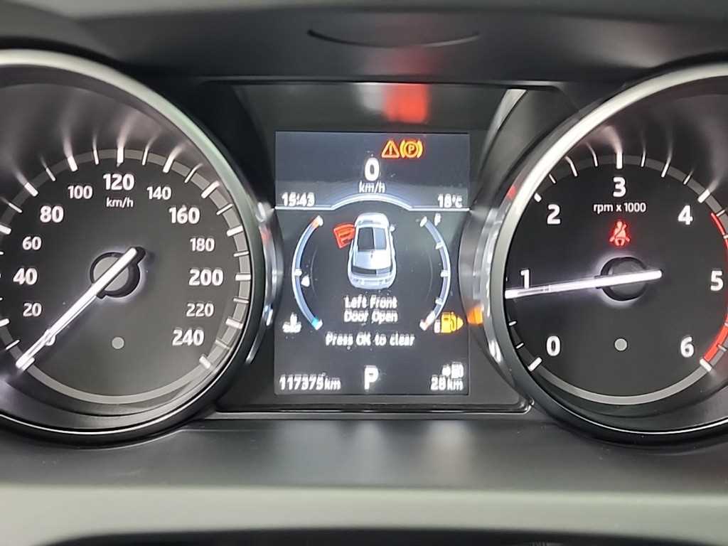 Land Rover Discovery Sports - Vista 6