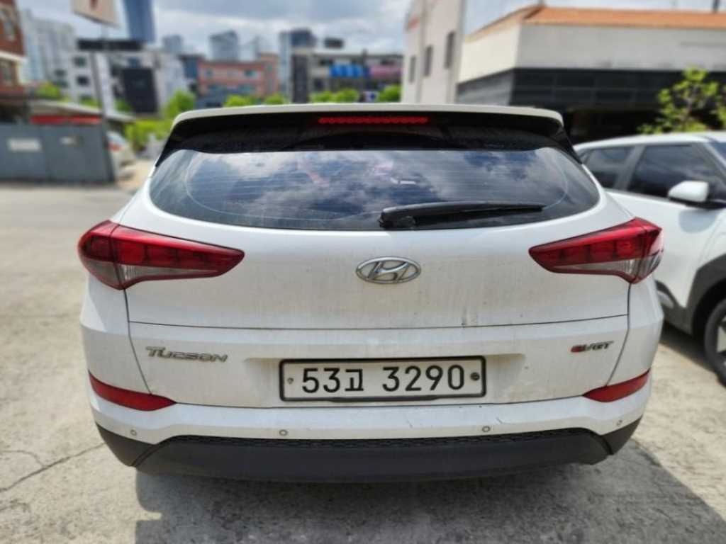 HYUNDAI Tucson - Vista 4
