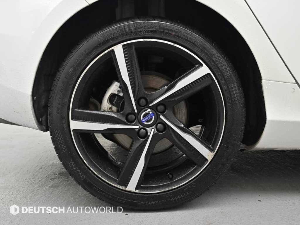 Volvo V40 - Vista 5