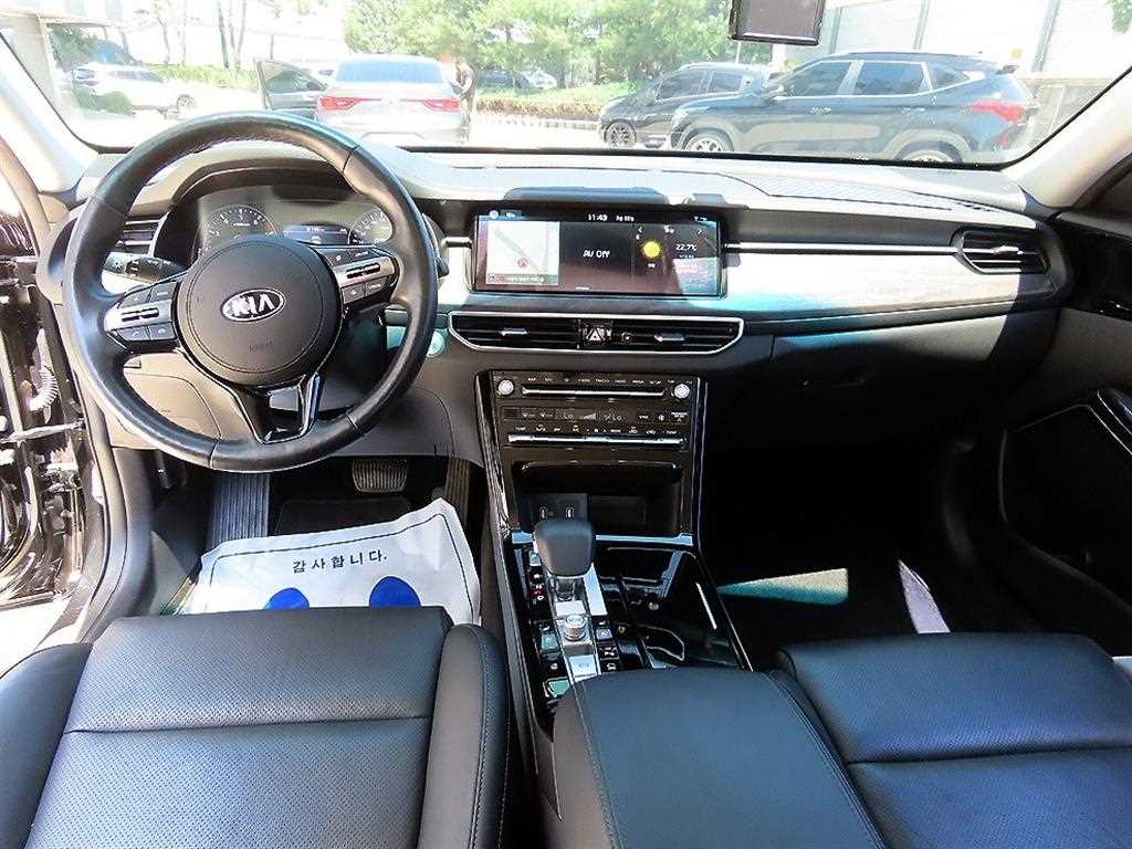 KIA K7 - Vista 7