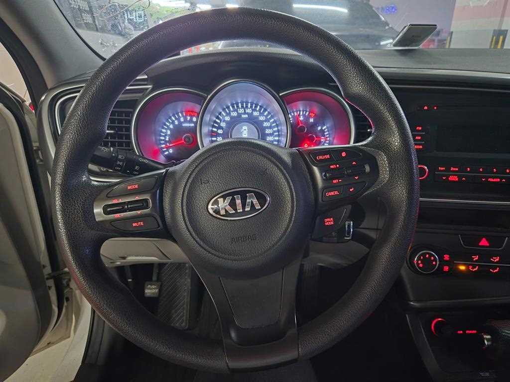 KIA K5 - Vista 7