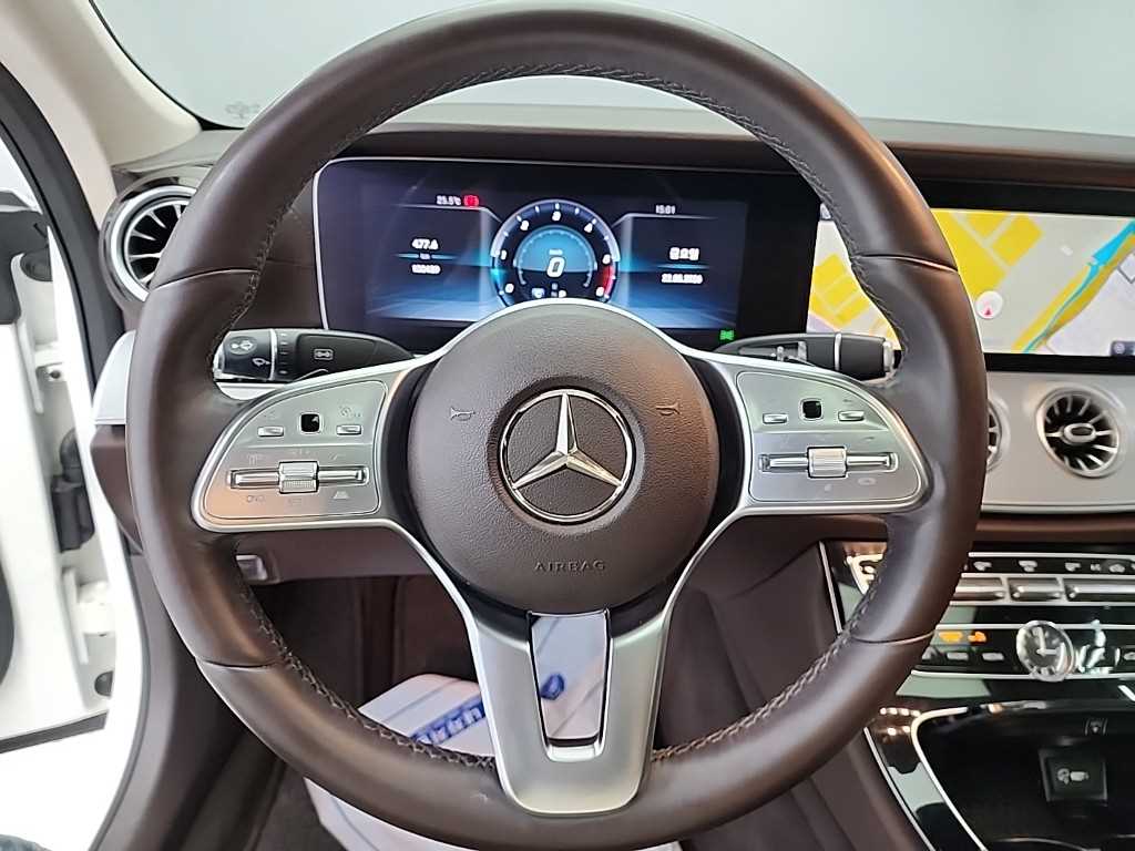 Mercedes Benz CLS Class - Vista 9