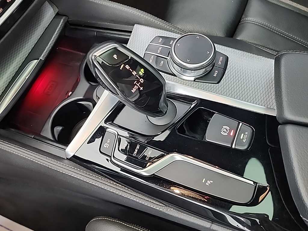 BMW 5 Series - Vista 8