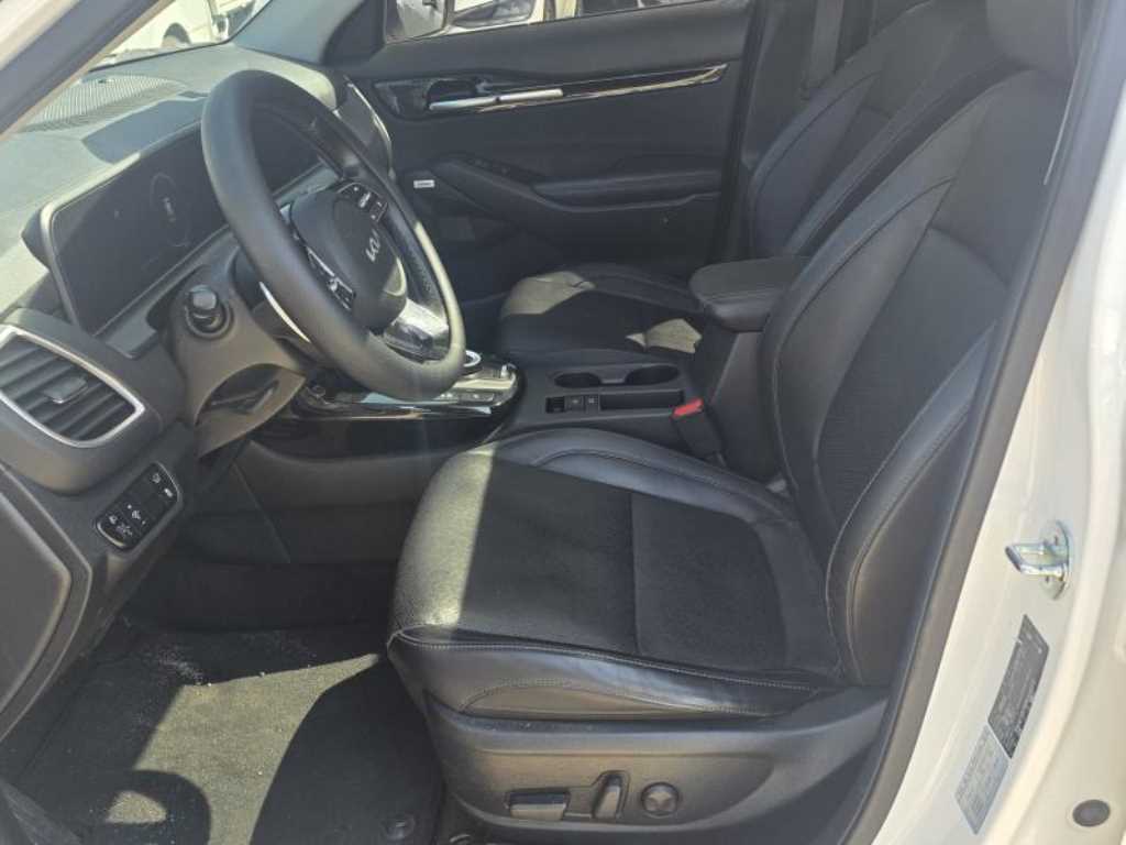 KIA Seltos - Vista 6