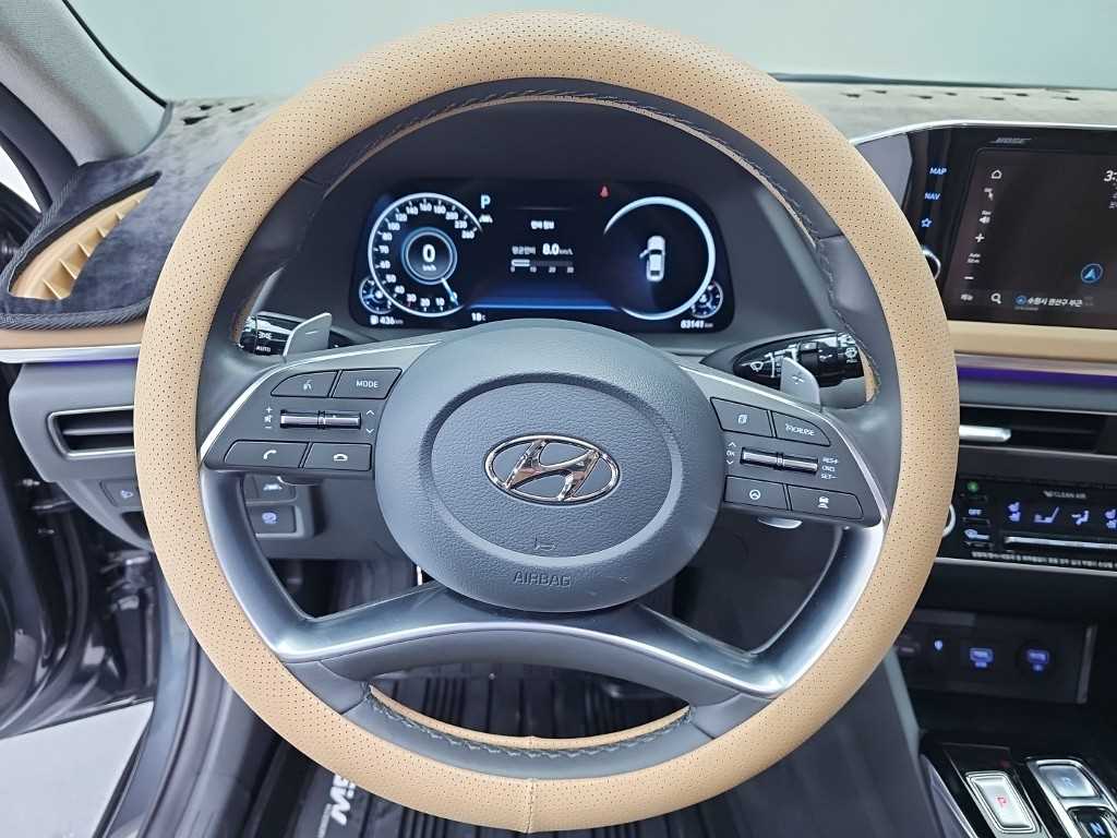 HYUNDAI Sonata - Vista 9