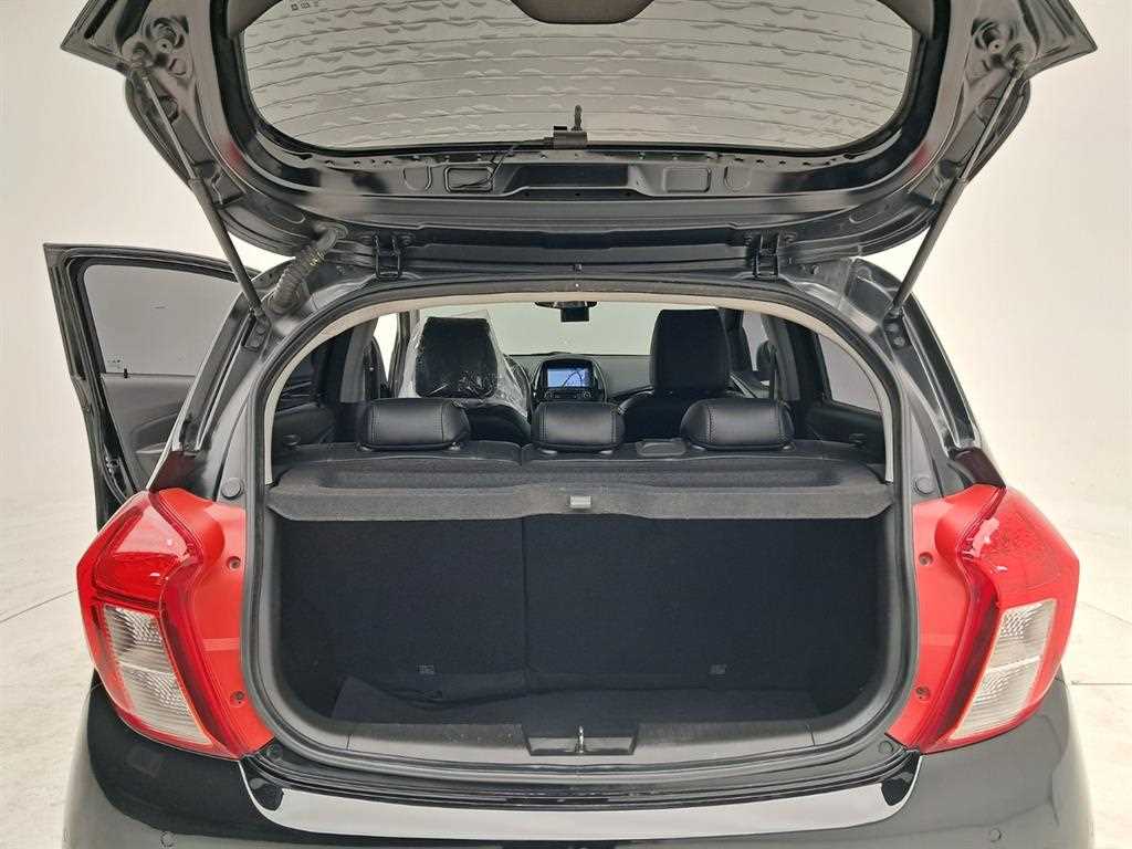 Chevrolet Spark 2019 Negro - Importación desde Corea - HF Imports Iquique - Foto 17