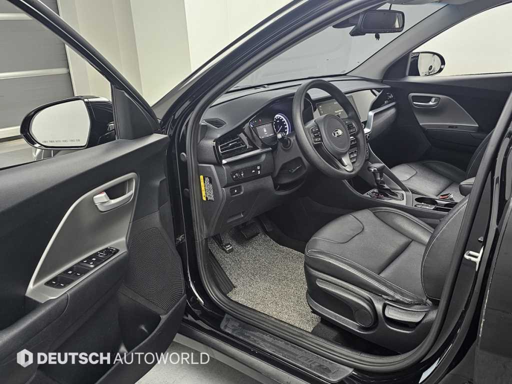 KIA Niro - Vista 11